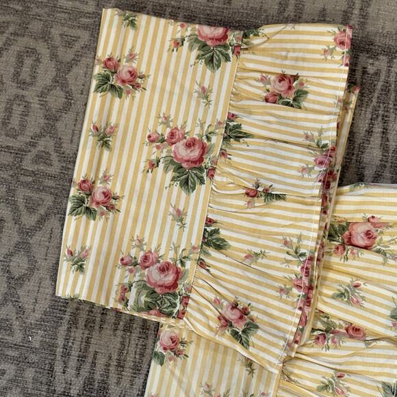 2 Vintage RALPH LAUREN Sophie Brooke Yellow Stripe Ruffled Standard Pillowcases - Picture 7 of 13